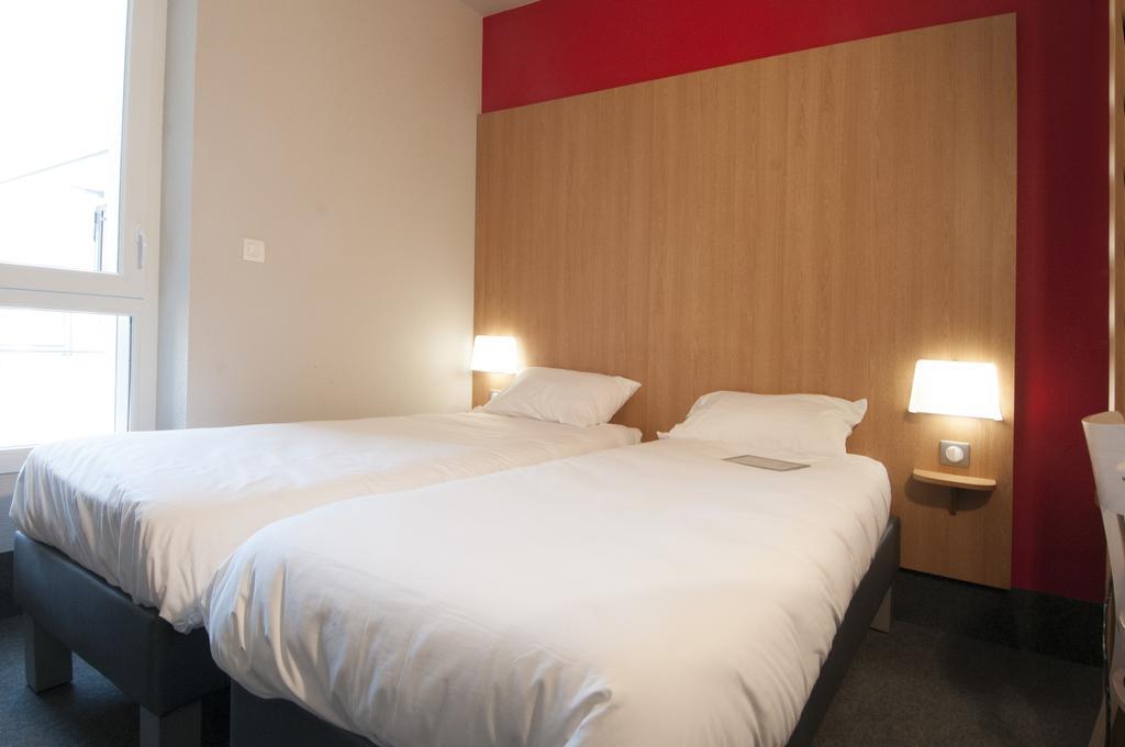 B&B Hotel La Rochelle Beaulieu Puilboreau Esterno foto